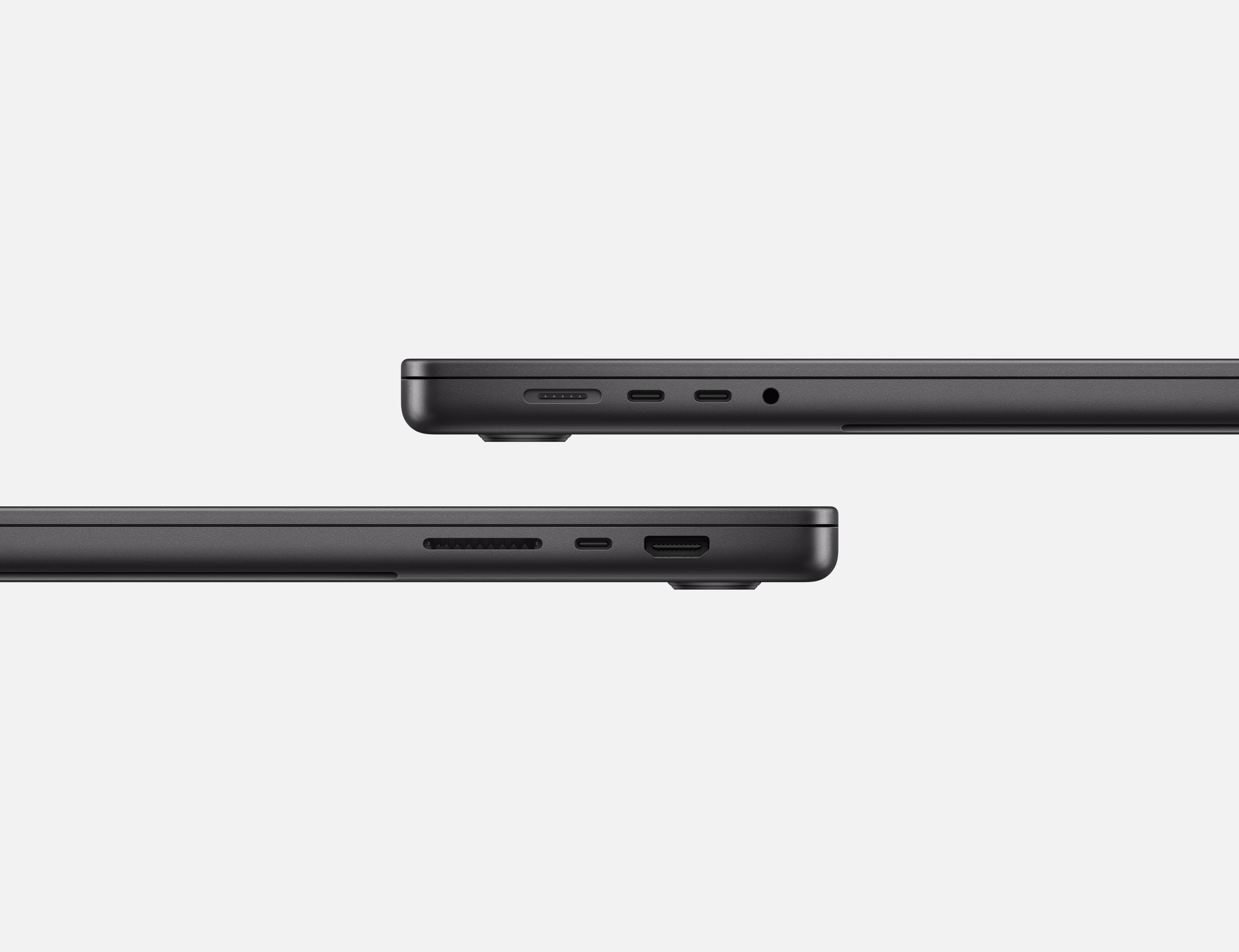 Apple MacBook Pro 16" (Apple M4 Max Processor | 48GB RAM | 1TB SSD | Integrated 40-core GPU | 16-core CPU | 16.2" Liquid Retina XDR Display) Authorized Apple Product - Image 4